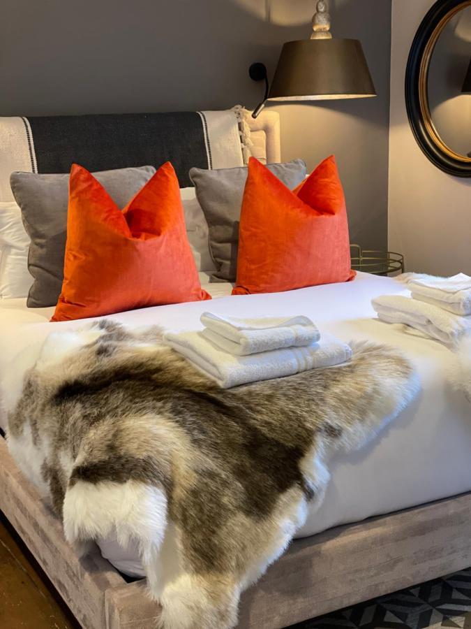 The Cocktail Lounge At Cheshire Boutique Bathhouse Apartment Нантуич Екстериор снимка