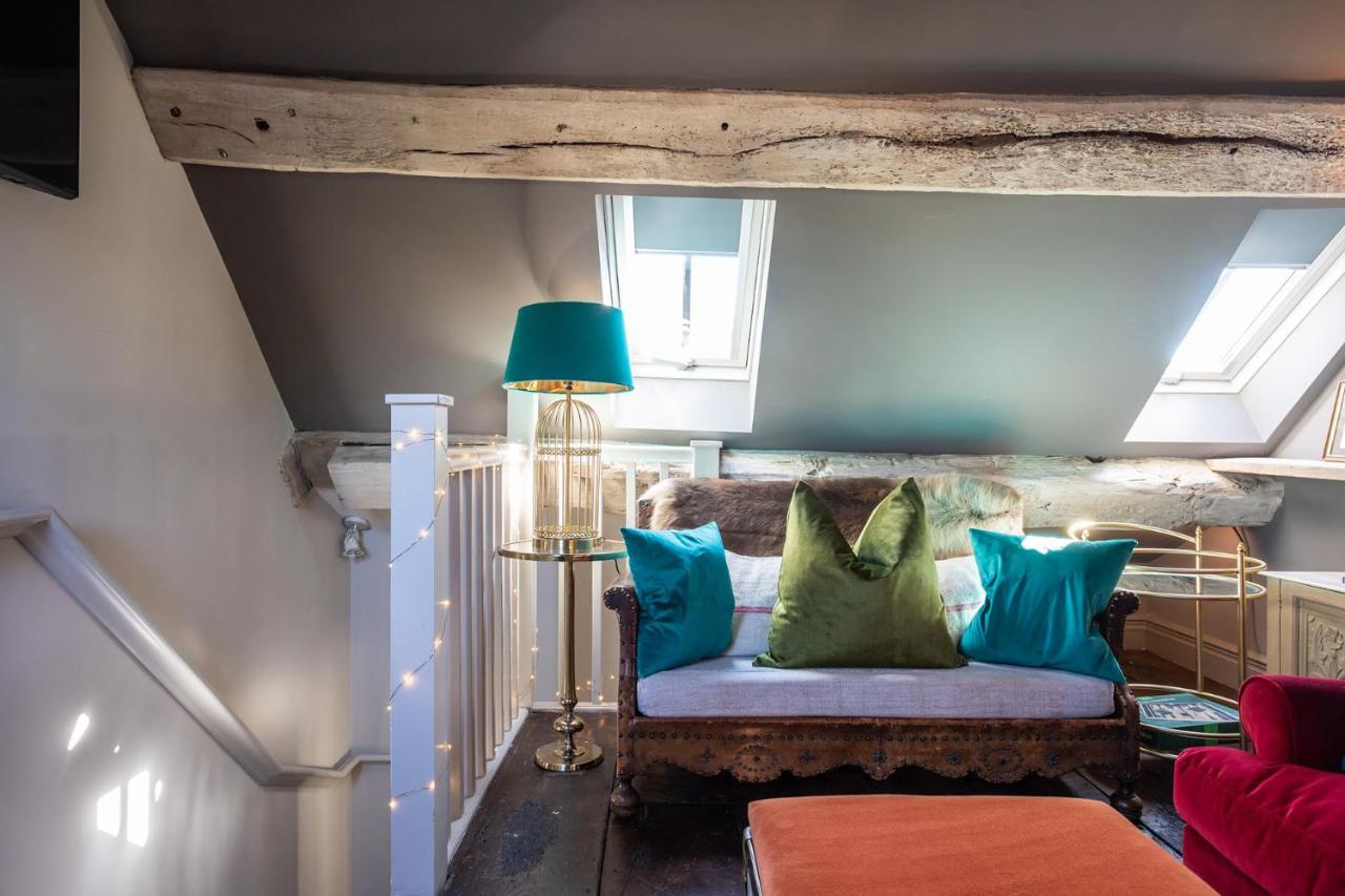 The Cocktail Lounge At Cheshire Boutique Bathhouse Apartment Нантуич Екстериор снимка