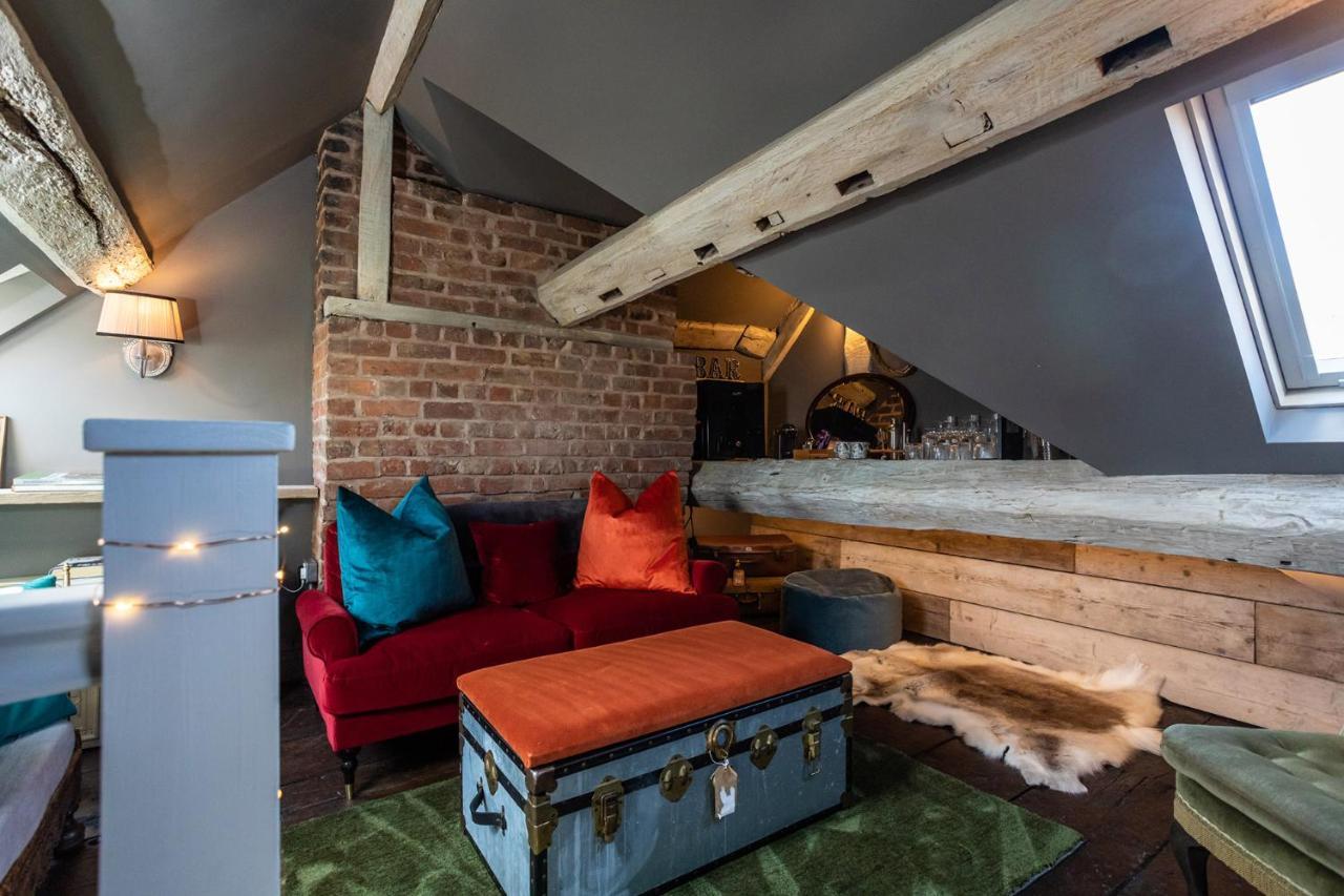 The Cocktail Lounge At Cheshire Boutique Bathhouse Apartment Нантуич Екстериор снимка