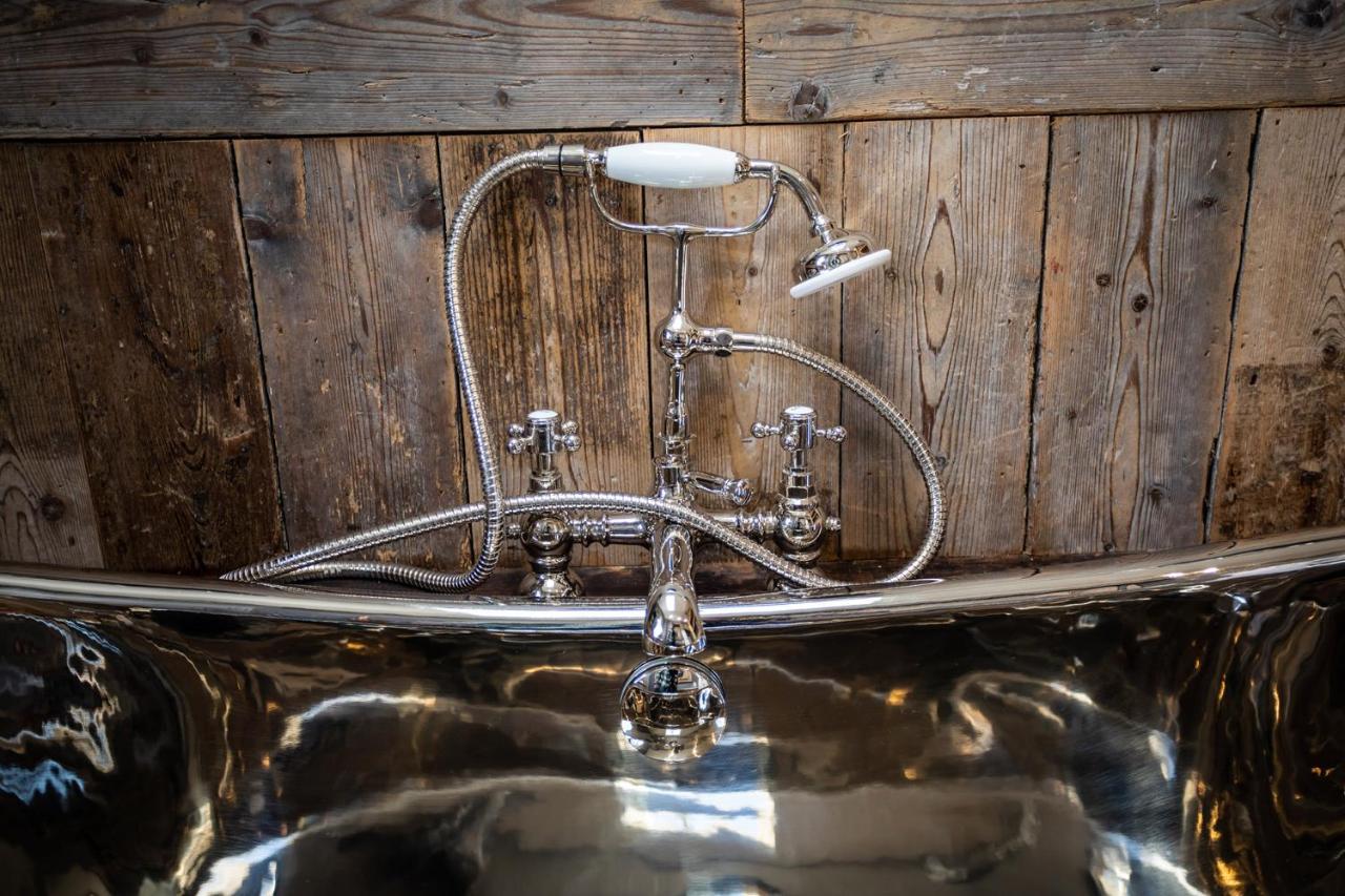 The Cocktail Lounge At Cheshire Boutique Bathhouse Apartment Нантуич Екстериор снимка